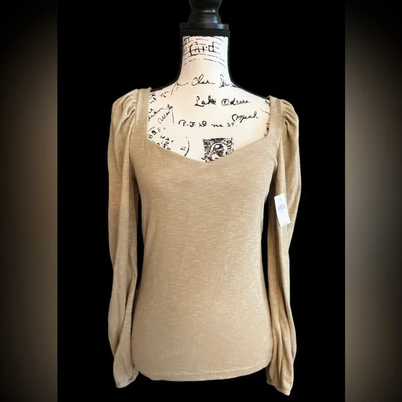 NWT GAP Black V-Neck Sweater - Picture 3 of 6